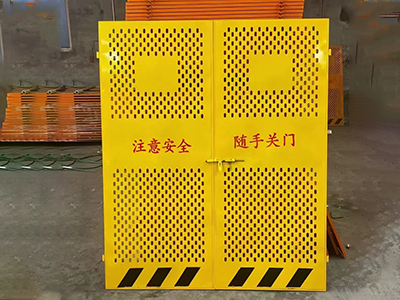 电梯防护门